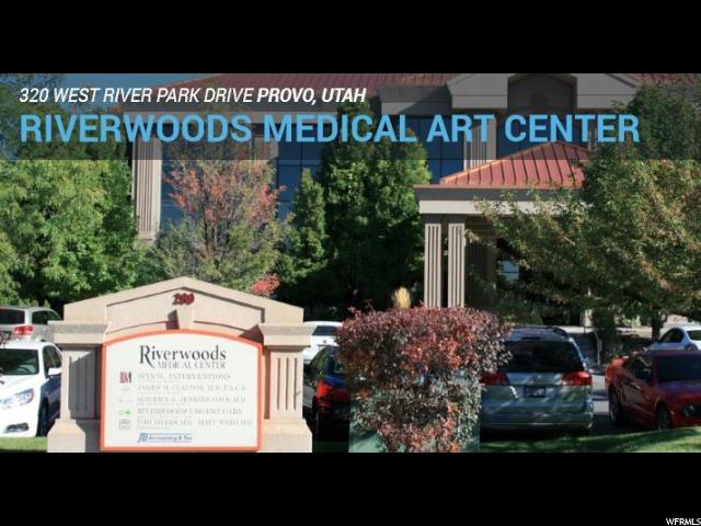 320 Riverpark Dr - Photo 1