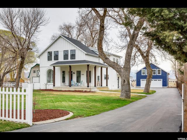 12968 Fort St - Photo 1