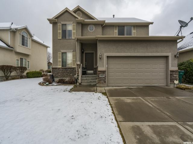 1027 Wyndom Way - Photo 1