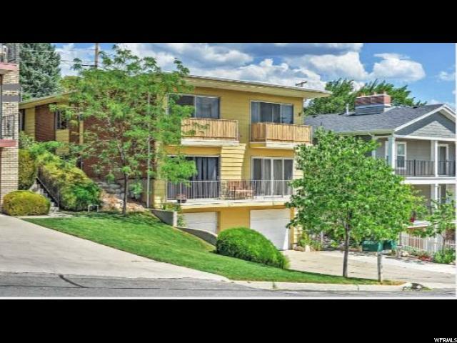 658 Columbus St - Photo 1