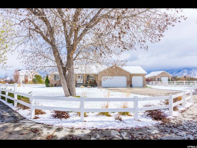 3976 Fawn Hill Ln - Photo 1