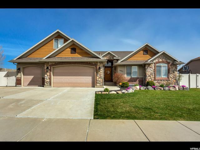 3882 Salinas Dr - Photo 1