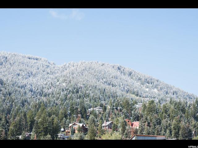 550 Matterhorn Dr - Photo 1