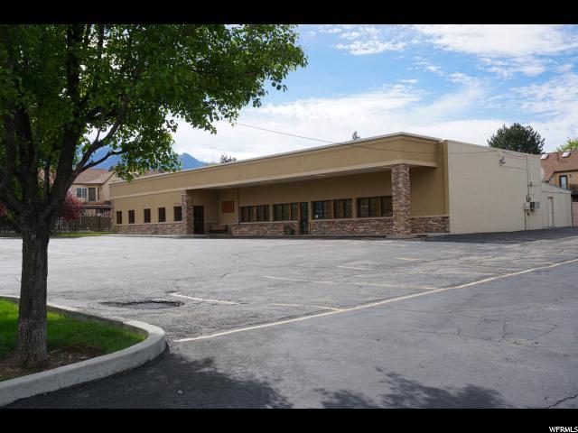 1220 Vine St - Photo 1