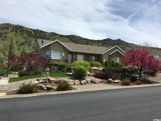 16 Sherwood Drive - Photo 1