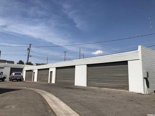 4809 Commerce Dr - Photo 1