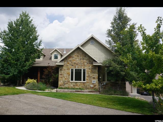 1230 Homestead Dr - Photo 1