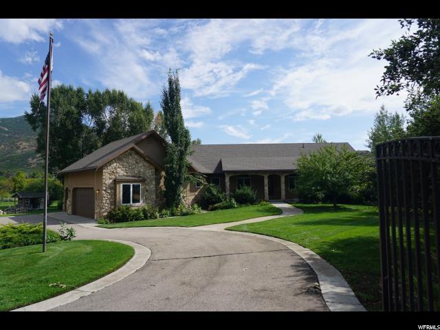 1242 Homestead Dr - Photo 1
