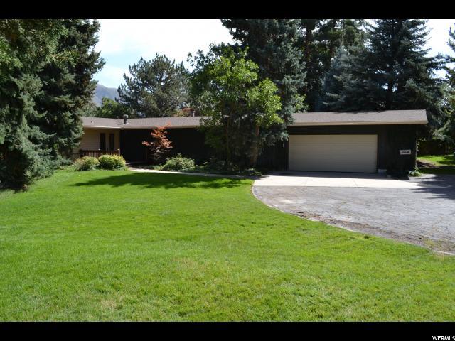 6300 Borg Cir - Photo 1