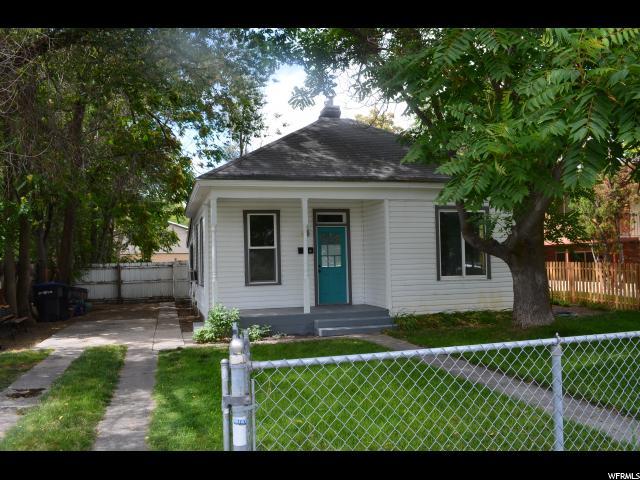 230 900 - Photo 1