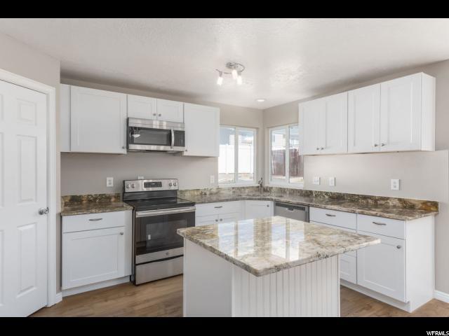 613 Murdock Dr - Photo 1