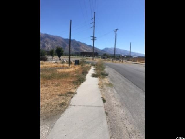 220 22ND - Photo 1