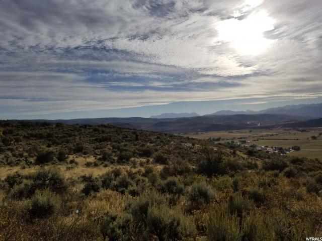 1 1 - Photo 1