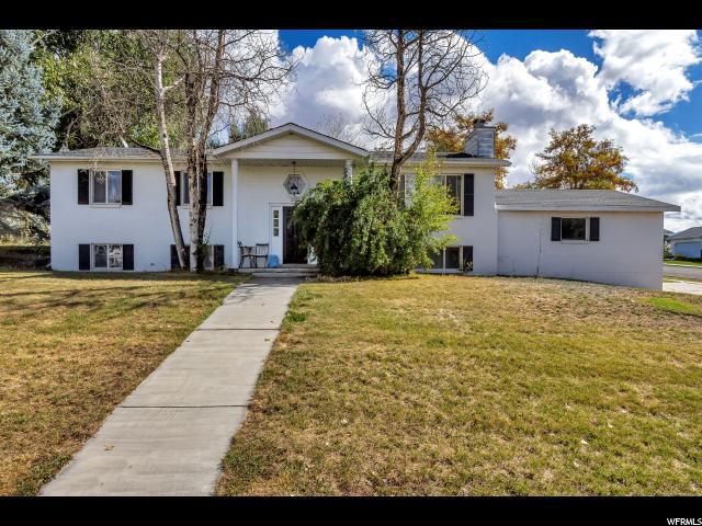 1030 Willow Way - Photo 1