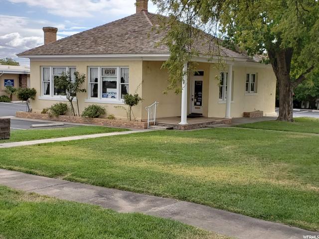 310 Tab St - Photo 1