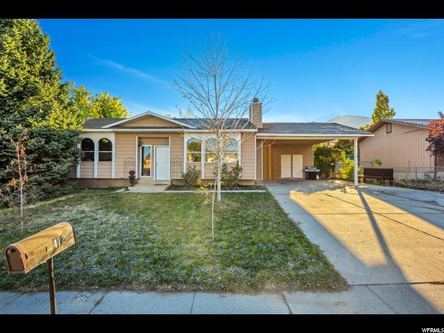 472 7TH St - Photo 1