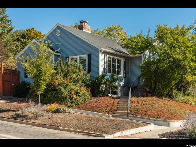 753 Ninth Ave - Photo 1