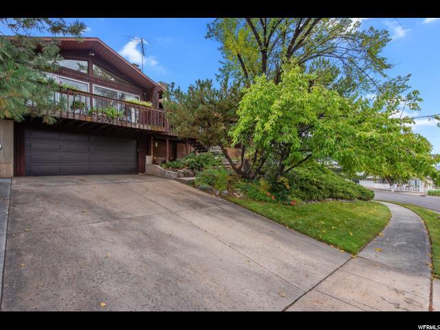 702 Hillside Oak Cir - Photo 1