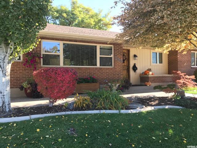 795 S Cherry Dr - Photo 1