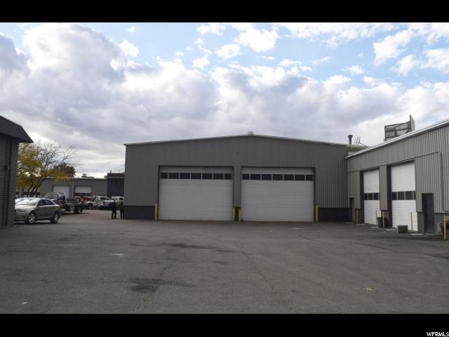 900 Wilson Ln - Photo 1