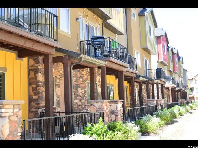 106 Parramatta Ln - Photo 1