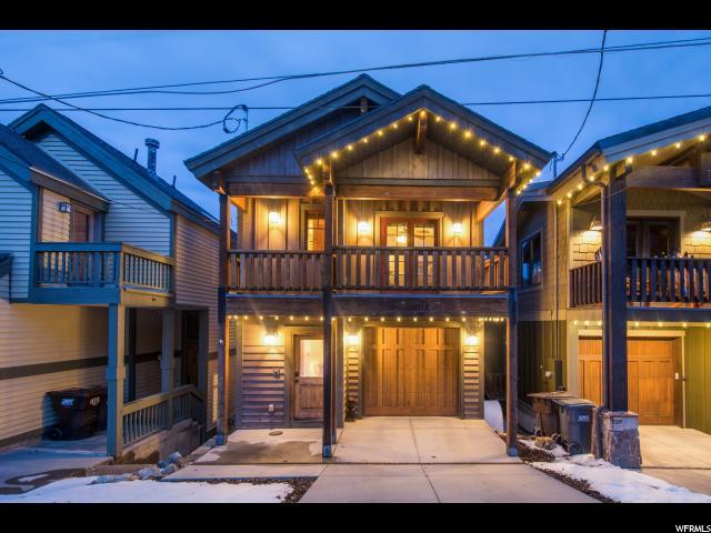 1118 Lowell Ave - Photo 1