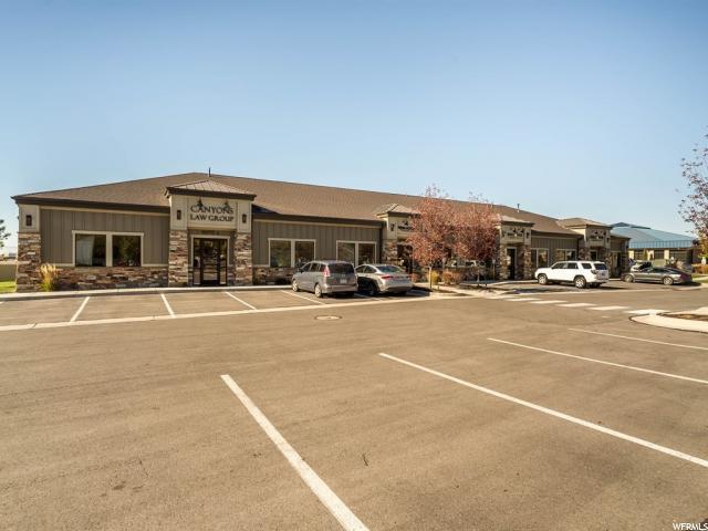 952 Main St - Photo 1