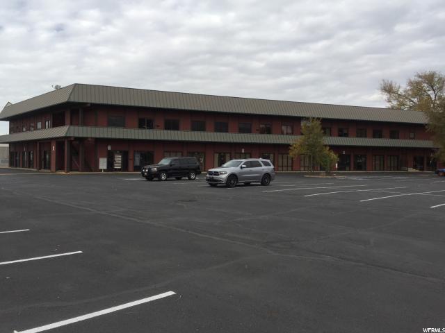 370 500 St - Photo 1