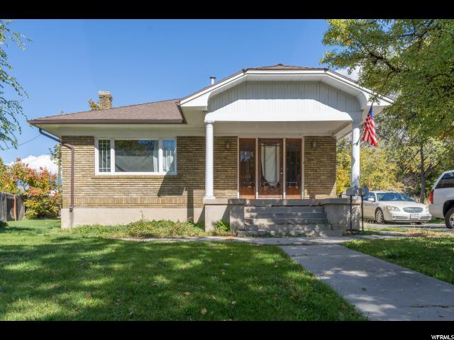 154 Center St - Photo 1