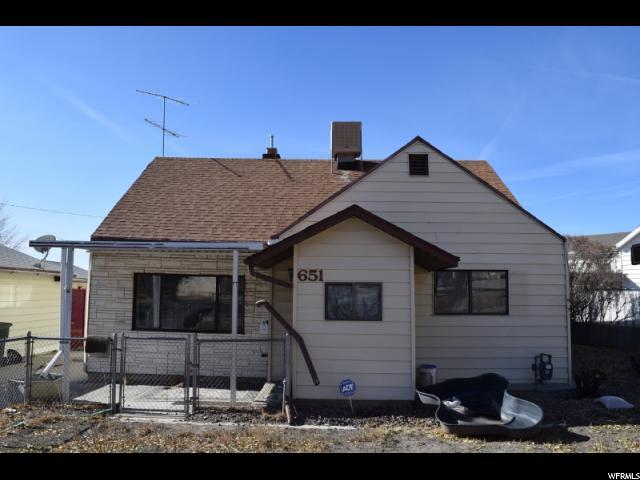 651 Parkway St - Photo 1