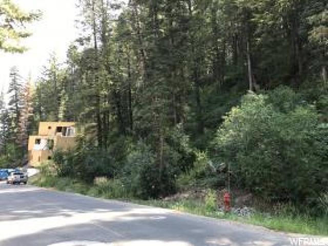 649 Parkview Dr - Photo 1