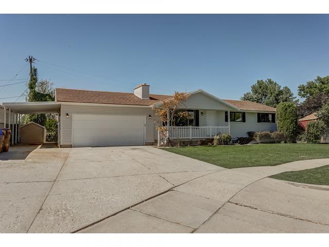 6906 Rena Cir - Photo 1