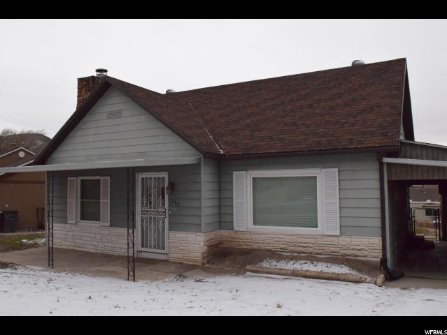 390 Edgehill Dr - Photo 1