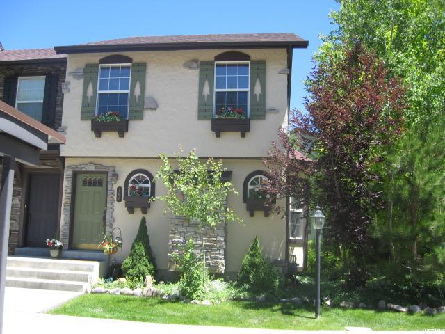 181 Geneva Dr - Photo 1