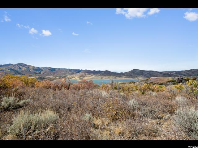 1090 Longview Dr - Photo 1