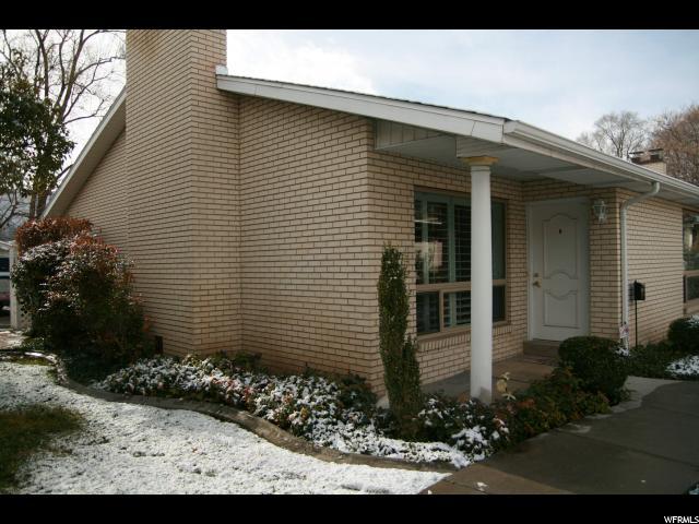 4553 Highland Dr - Photo 1