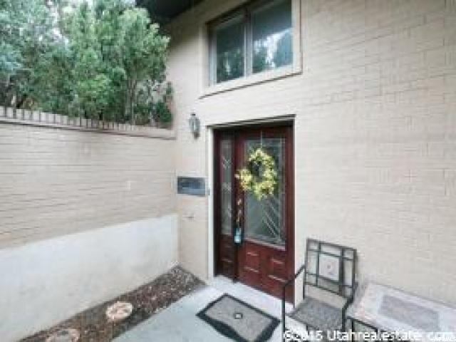2247 Fairway Dr - Photo 1