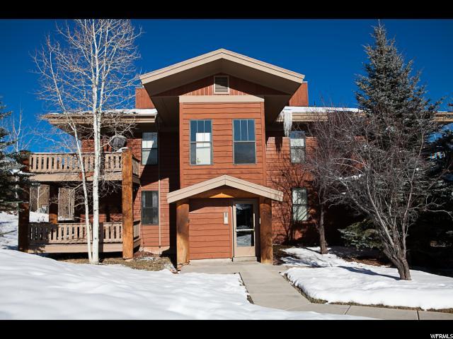 8300 Meadowview Dr - Photo 1