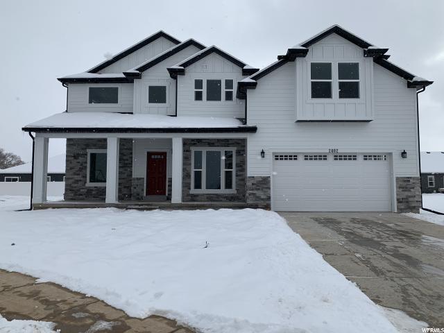 2402 Driftwood Dr - Photo 1