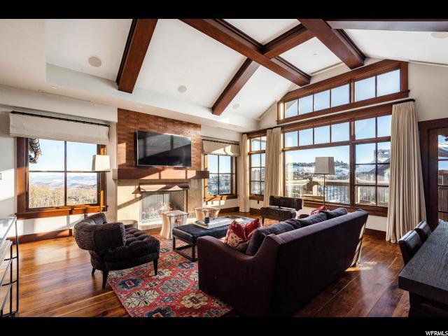 8894 Empire Club Dr - Photo 1