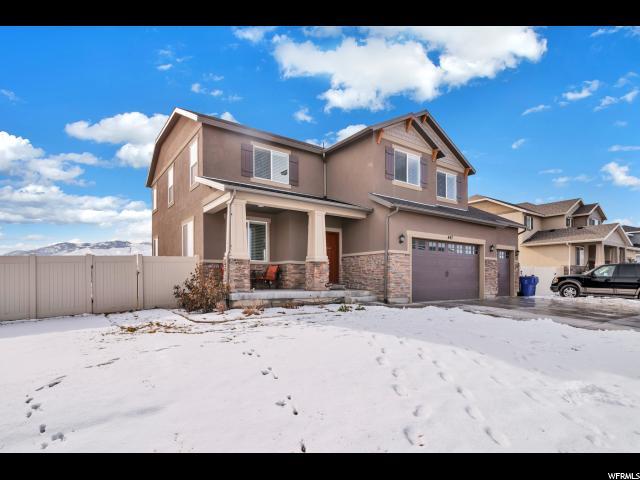 447 Marie Way - Photo 1