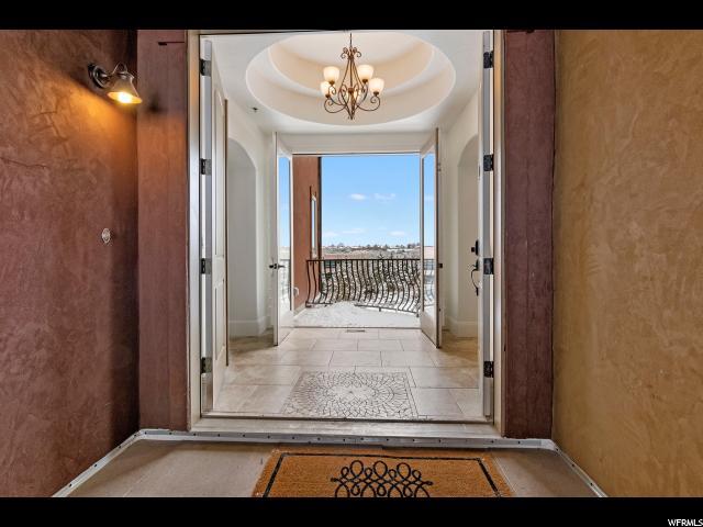 5198 University Ave - Photo 1