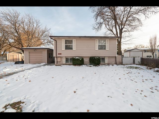 2301 Ramsgate Cir - Photo 1