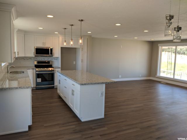 16827 1400 - Photo 1