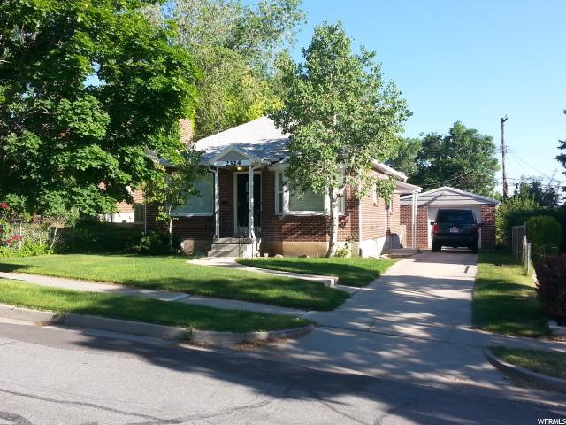 2324 Kensington - Photo 1