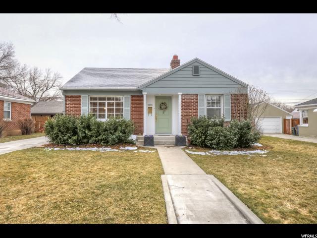 1978 Sylvan Ave - Photo 1