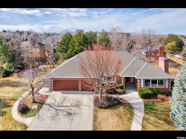 7760 Plum Creek Ln - Photo 1
