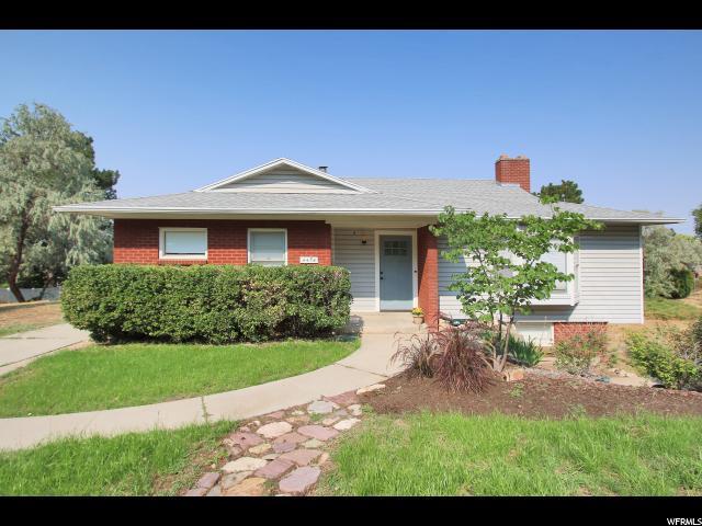 4454 Aspen Holw - Photo 1