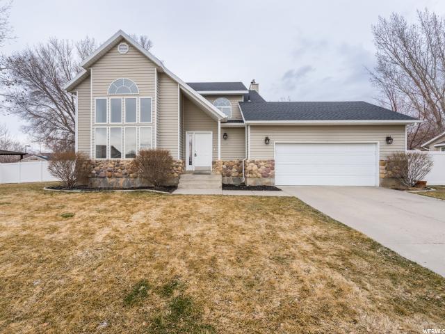 4656 Country Club Dr - Photo 1