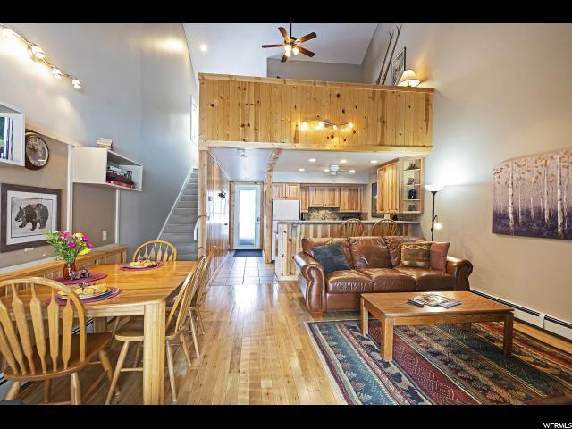 1480 Three Kings Dr - Photo 1